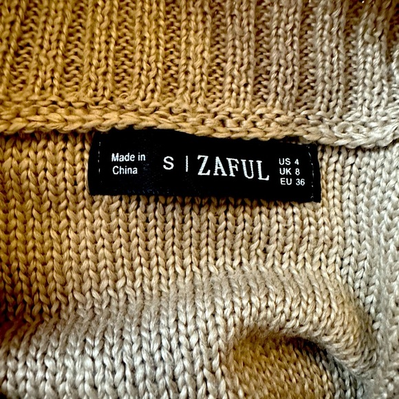 Brand: Zaful, size S, sweater dress, beige, with pockets - Picture 7 of 13